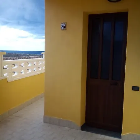 Apartment Daniela On The Beach